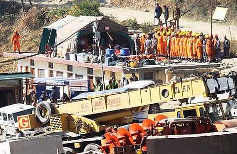 സില്‍ക്യാര തുരങ്കത്തില്‍ അകപ്പെട്ട 41 തൊഴിലാളികളെ പുറത്തെത്തിക്കുന്നതിനുള്ള രക്ഷാപ്രവര്‍ത്തനം തുടരുന്നു/പിടിഐ