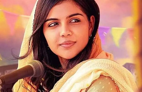 ശേഷം മൈക്കിൽ ഫാത്തിമയിൽ കല്യാണി