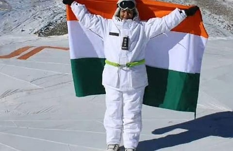 ക്യാപ്റ്റന്‍ ഫാത്തിമ വസിം/ എക്‌സ്