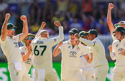 വെറും 89ന് ഓള്‍ ഔട്ട്, ദയനീയം പാകിസ്ഥാന്‍! പെര്‍ത്തില്‍ കൂറ്റന്‍ ജയവുമായി ഓസ്‌ട്രേലിയ
