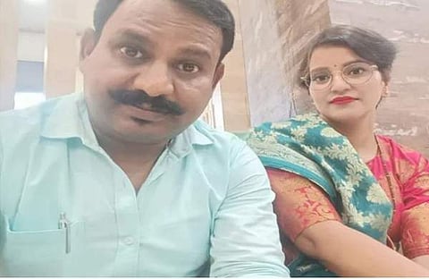 രാജേഷ് ഗൗതം - ഊര്‍മിള കുമാരി