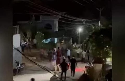 യൂത്ത് കോൺ​ഗ്രസ് പ്രവർത്തകന്റെ വീടിന് നേർക്കുണ്ടായ ആക്രമണം/ ടിവി ദൃശ്യം