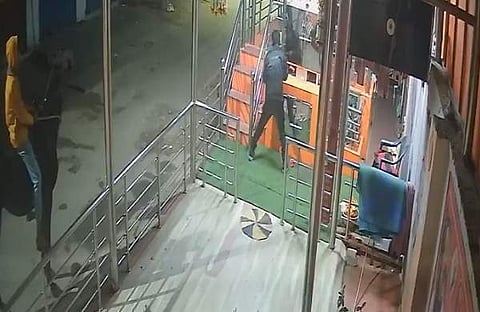 ക്ഷേത്രത്തിലെ ഭണ്ഡാരം തകർത്ത് പണം കവരാനുള്ള ശ്രമം, സ്ക്രീൻഷോട്ട്