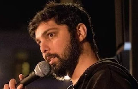 നീല്‍ നന്ദ, എക്സ്