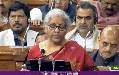 ധനമന്ത്രി നിര്‍മ്മല സീതാരാമന്‍