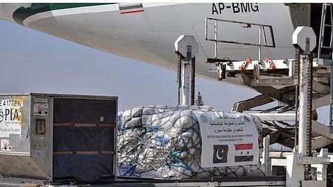 പാകിസ്ഥാന്‍ തുര്‍ക്കിക്ക് കൈമാറിയ ദുരിതാശ്വാസ സഹായങ്ങള്‍/എഎഫ്പി