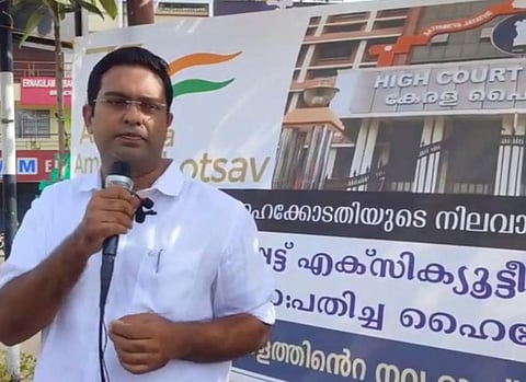 നിപുണ്‍ ചെറിയാന്‍/  ഫെയ്‌സ്ബുക്ക്‌