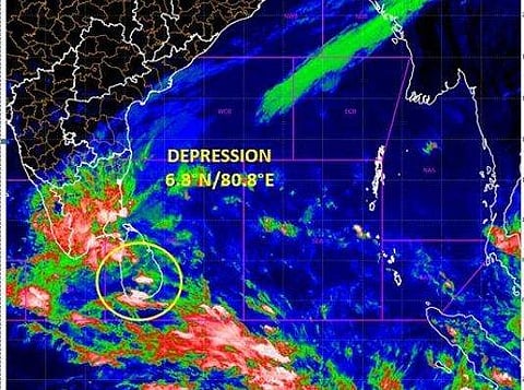 തീവ്രന്യൂനമര്‍ദ്ദം മാന്നാര്‍ കടലിടുക്കിലേക്ക്; കേരളത്തില്‍ ഒറ്റപ്പെട്ട ശക്തമായ മഴയ്ക്ക് സാധ്യത; ജാഗ്രതാ നിര്‍ദേശം