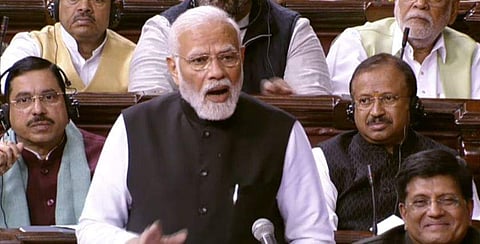 പ്രധാനമന്ത്രി പാര്‍ലമെന്റില്‍ സംസാരിക്കുന്നു