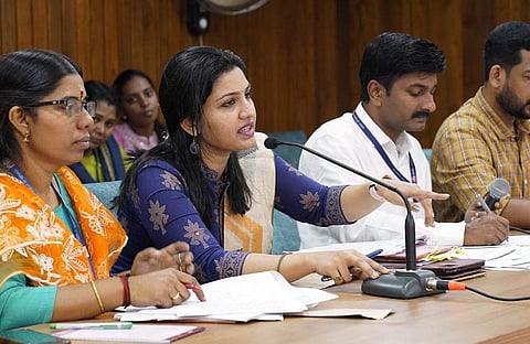 രേണു രാജ്/ഫെയ്‌സ്ബുക്ക്‌