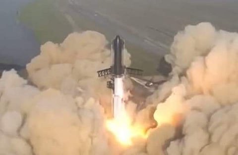 സ്റ്റാർഷിപ്പ് വിക്ഷേപിക്കുന്നു/ ഇലോൺ മസ്ക് ട്വിറ്ററിൽ പങ്കുവച്ച ചിത്രം