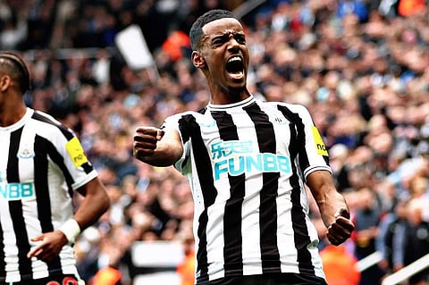 ഇരട്ട ​ഗോൾ നേടിയ അലക്സാണ്ടർ ഇസാക്കിന്റെ ആഹ്ലാദം/ ട്വിറ്റർ