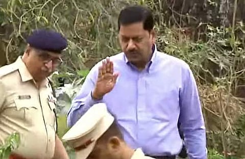 തീവയ്പ്പ് നടന്ന ട്രെയിൻ കോച്ച് പരിശോധിക്കാൻ ആർപിഎഫ് ഐജി എത്തിയപ്പോൾ, സ്ക്രീൻഷോട്ട്