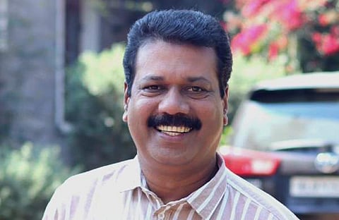 ടോണി ചെമ്മണി/ഫെയ്‌സ്ബുക്ക്