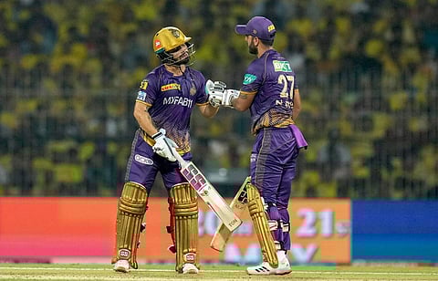 റിങ്കു സിങും നിതീഷ് റാണയും ബാറ്റിങിനിടെ/ പിടിഐ