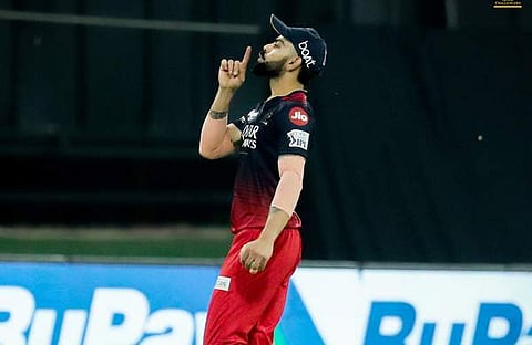 ലഖ്‌നൗവിനെതിരെ വീരാടിന്റെ പ്രകടനം/ ട്വിറ്റര്‍