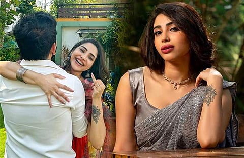 അമേയ പങ്കുവച്ച വിവാഹനിശ്ചയ ഫോട്ടോ, അമേയ മാത്യു/ ഫെയ്സ്ബുക്ക്