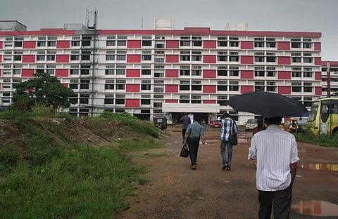 എറണാകുളം കലക്ടറേറ്റ്/ഫയല്‍