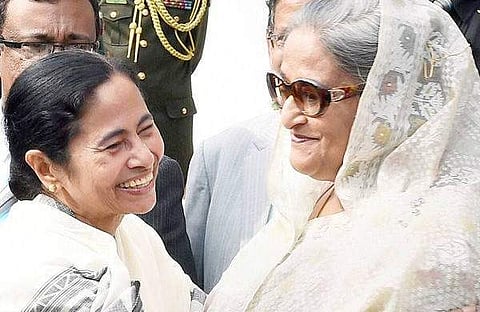 മമതയും ഷെയ്ഖ് ഹസീനയും/പിടിഐ