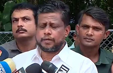 തൃക്കാക്കരയിലെ വിമത കൗണ്‍സിലര്‍മാര്‍ മാധ്യമങ്ങളെ കാണുന്നു