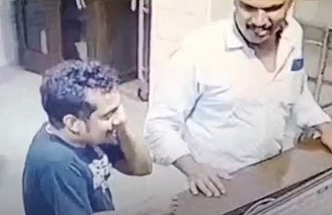 ആശുപത്രിയിൽ അക്രമം നടത്തിയവർ/ സിസിടിവി ദൃശ്യം