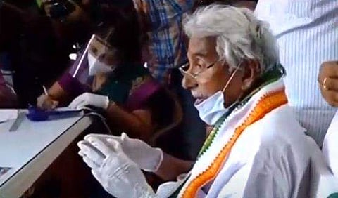 ഉമ്മന്‍ചാണ്ടി / ടെലിവിഷന്‍ ചിത്രം