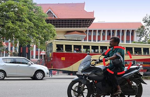 ചിത്രം: കേരള പൊലീസ് എഫ്ബി