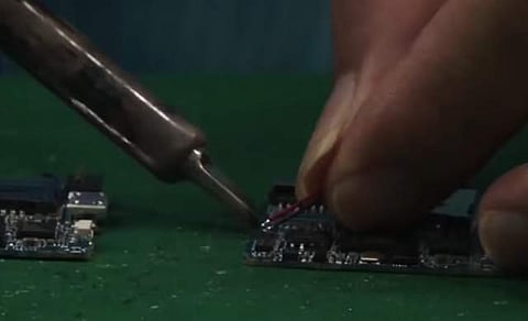 ചിപ്പ് നിർമ്മാണം, വീഡിയോ സ്ക്രീൻഷോട്ട്