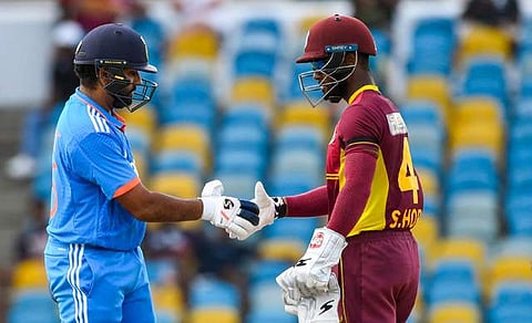 ജയത്തിന് ശേഷം രോഹിത് ശര്‍മ്മ ഹസ്തദാനം നല്‍കുമ്പോള്‍, IMAGE CREDIT: BCCI