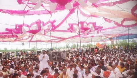 മഹാ പഞ്ചായത്ത്/ട്വിറ്റര്‍