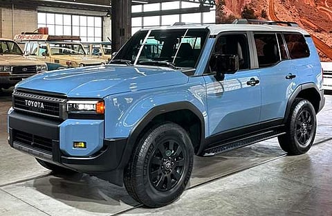 ലാന്‍ഡ് ക്രൂസര്‍ പ്രാഡോ, ട്വിറ്റർ