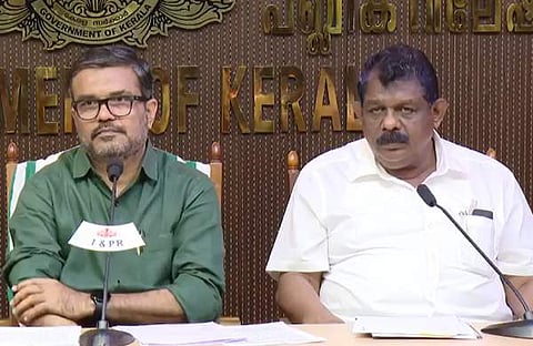 മന്ത്രിമാരായ എംബി രാജേഷും ​ആന്റണി രാജുവും/ ഫെയ്സ്ബുക്ക്