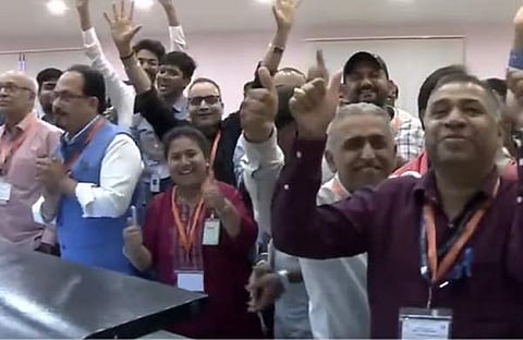 ചന്ദ്രയാന്‍ മൂന്ന് വിജയത്തില്‍ ഐഎസ്ആര്‍ഒ ജീവനക്കാരുടെ ആഹ്ലാദ പ്രകടനം, ഡിഡി ന്യൂസ്‌