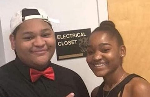 ഫ്രാങ്ക് ലാഫിന്‍, വിക്കി ലാഫിന്‍/ വിഡിയോ സ്ക്രീൻഷോട്ട്