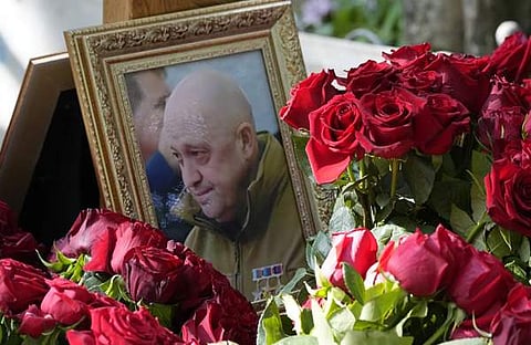 പ്രിഗോഷിന്റെ കല്ലറയില്‍ നിന്ന്/എപി