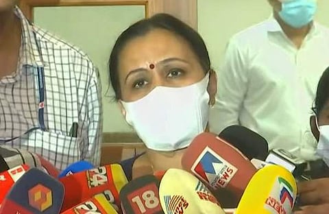 ആരോഗ്യമന്ത്രി മാധ്യമങ്ങളെ കാണുന്നു/വീഡിയോ സ്‌ക്രീന്‍ഷോട്ട്