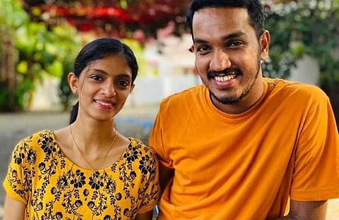 ജെയ്കും ഭാര്യ ഗീതുവും/ ഫെയ്‌സ്ബുക്ക്‌