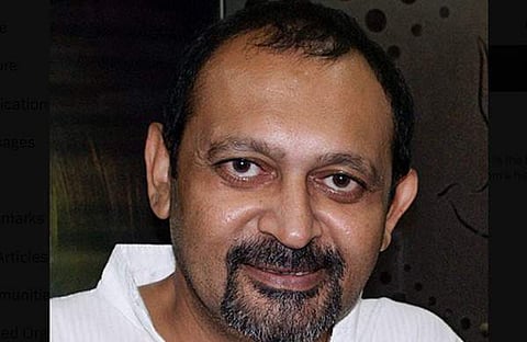 അഖില്‍ മിശ്ര, എക്സ്