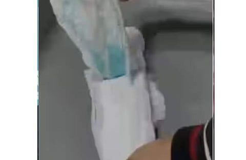 സാനിറ്ററി പാഡിനകത്ത് ഒളിപ്പിച്ച് സ്വര്‍ണം കടത്താനുള്ള ശ്രമം കസ്റ്റംസ് തടഞ്ഞപ്പോള്‍