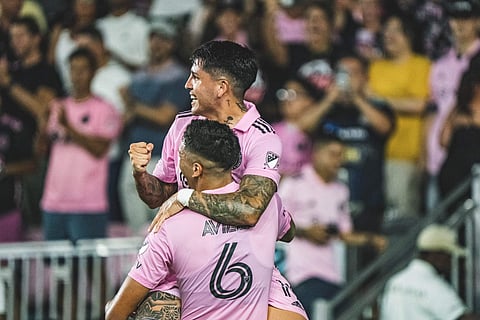 മയാമിയുടെ വിജയം ആഘോഷിക്കുന്ന താരങ്ങള്‍/ ട്വിറ്റര്‍