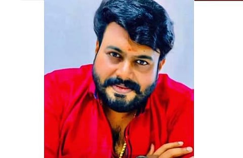 മുകേഷ് എം നായര്‍