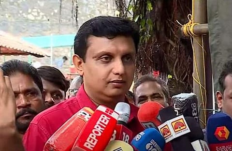 മന്ത്രി മുഹമ്മദ് റിയാസ് മാധ്യമങ്ങളോടു സംസാരിക്കുന്നു/ടിവി ദൃശ്യം