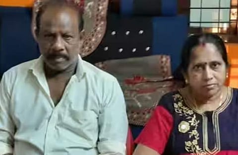 കൃഷ്ണന്‍ ആചാരി, വസന്തകുമാരി/ സ്ക്രീൻഷോട്ട്