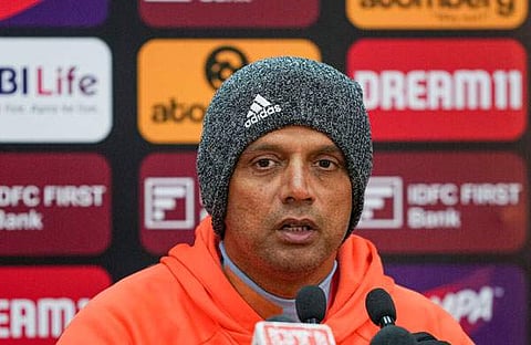 രാഹുല്‍ ദ്രാവിഡ് മാധ്യമങ്ങളോട് സംസാരിക്കുന്നു/ പിടിഐ