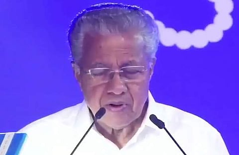 മുഖ്യമന്ത്രി ഗ്ലോബൽ സയൻസ് ഫെസ്റ്റിവൽ കേരള ഉ​ദ്ഘാടനം ചെയ്ത് സംസാരിക്കുന്നു