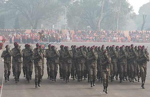 സൈനികർ പരിശീലനം നടത്തുന്നു/ പിടിഐ