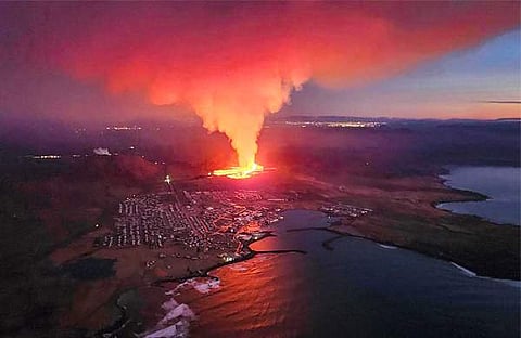 അഗ്നിപര്‍വതം പൊട്ടുന്നു/ ഫോട്ടോ: എഎഫ്പി