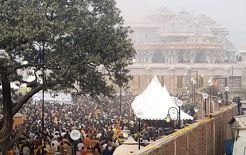 അയോധ്യയിലെ ഭക്തജനത്തിരക്ക്/ പിടിഐ