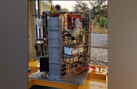 പോളിമര്‍ ഇലക്‌ട്രോലൈറ്റ് മെംബ്രൈന്‍ ഫ്യൂവല്‍ സെല്‍/ഫോട്ടോ: എക്‌സ്‌