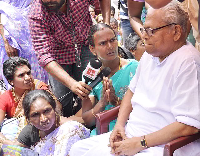 പെൺപിളൈ ഒരുമൈ സമരത്തിന് പിന്തുണയുമായി വിഎസ് എത്തിയപ്പോൾ